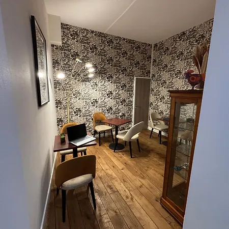 Le Jacquemart Hotell Dijon