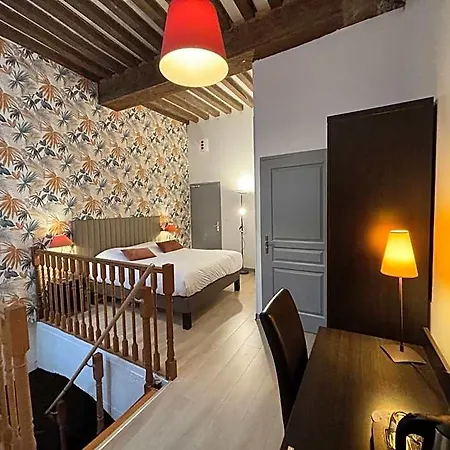 Le Jacquemart Hotel