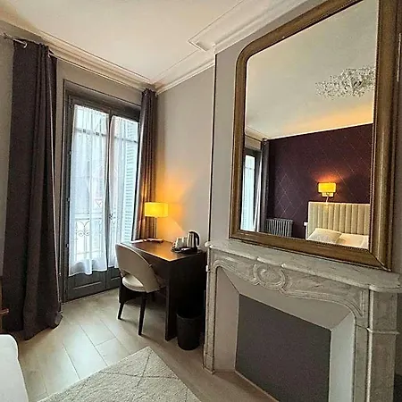 Le Jacquemart Hotel