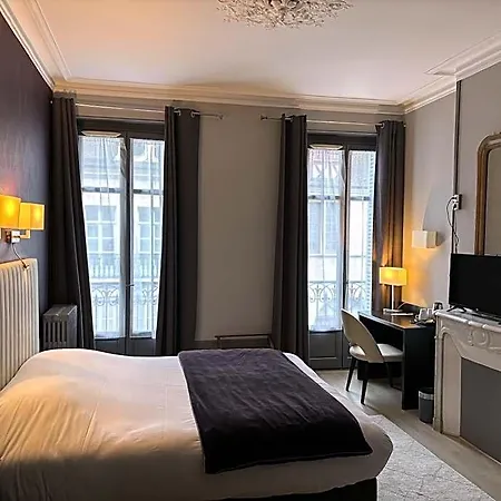 Le Jacquemart 3*
