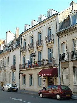 Le Jacquemart 3*
