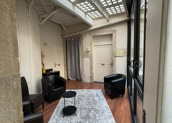 Le Jacquemart 3* Dijon